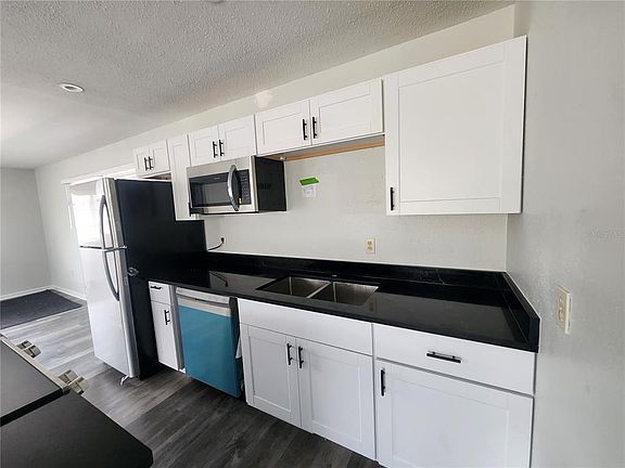 4th image of 512 Barcelona Ave #6