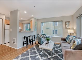 712 E Denny Way APT 401, Seattle, WA 98122