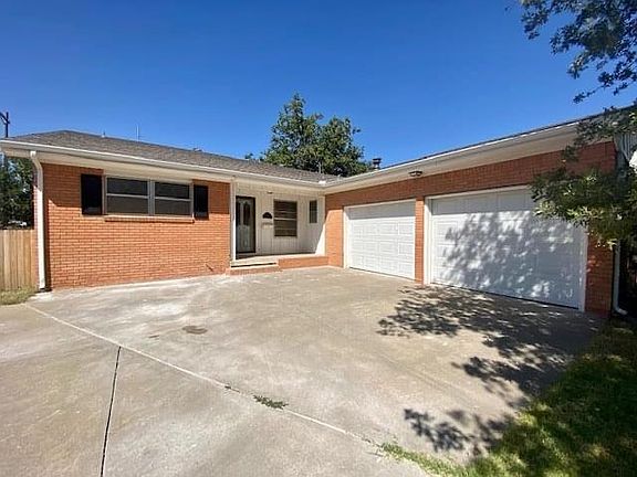 4th image of 2535 Christine St