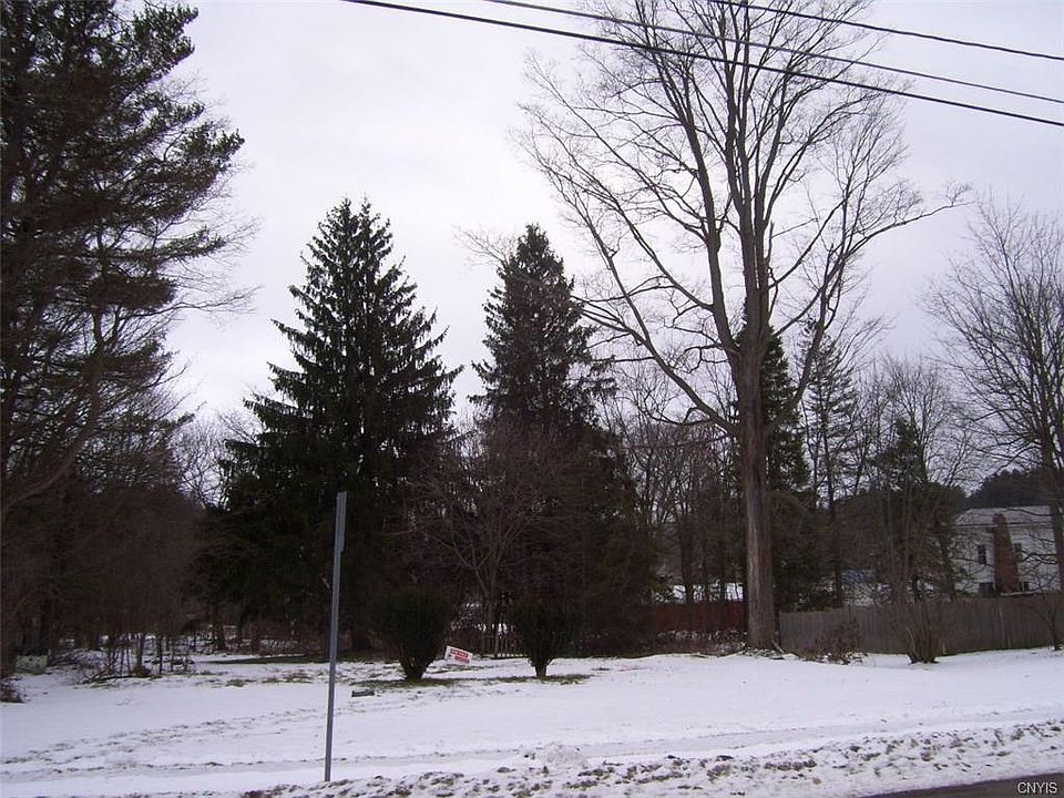 2nd image of 12 North St