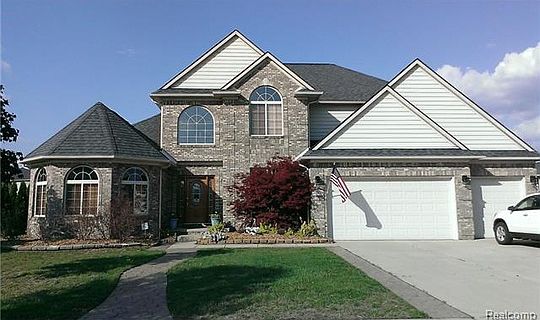 1st image of 27166 Starkey Ln