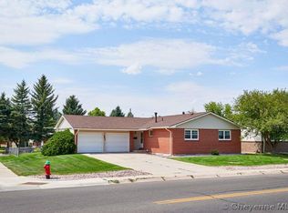 949 Carlson St, Cheyenne, WY 82009