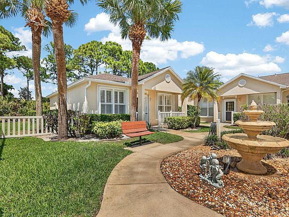 2nd image of 523 NW San Remo Circle