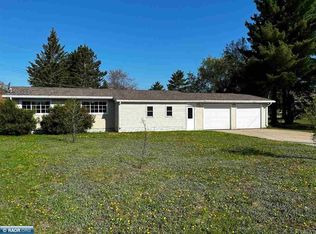 41 Cypress Blvd, Babbitt, MN 55706