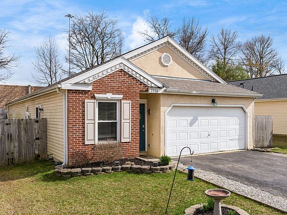 3rd image of 2886 Sussex Place Dr