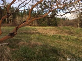 692 E Marrowstone Rd, Nordland, WA 98358