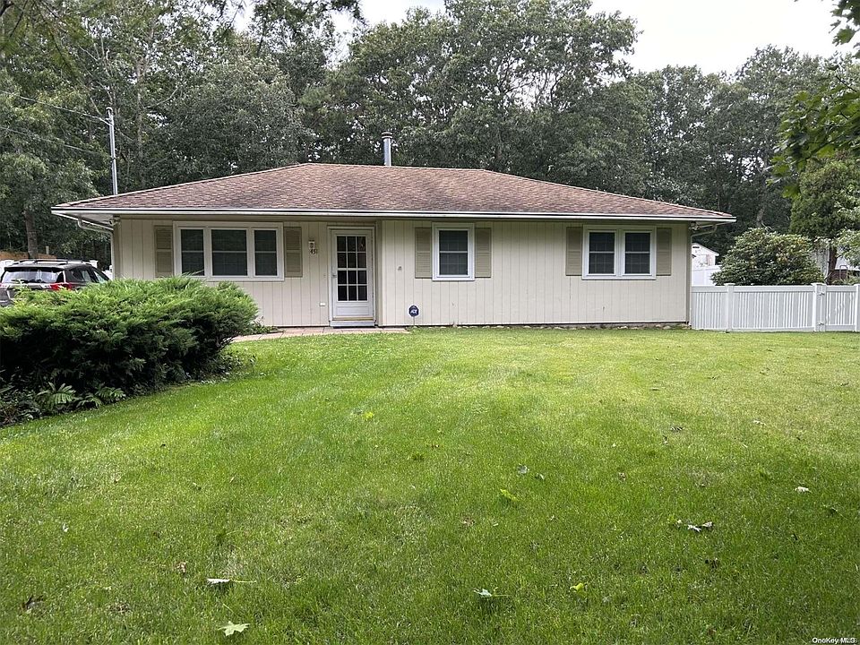 1st image of 451 Brookhaven