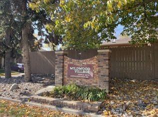 1128 McKercher Dr, Saskatoon, SK S7H4Y7