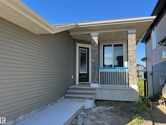 2nd image of 15 Norwyck Way