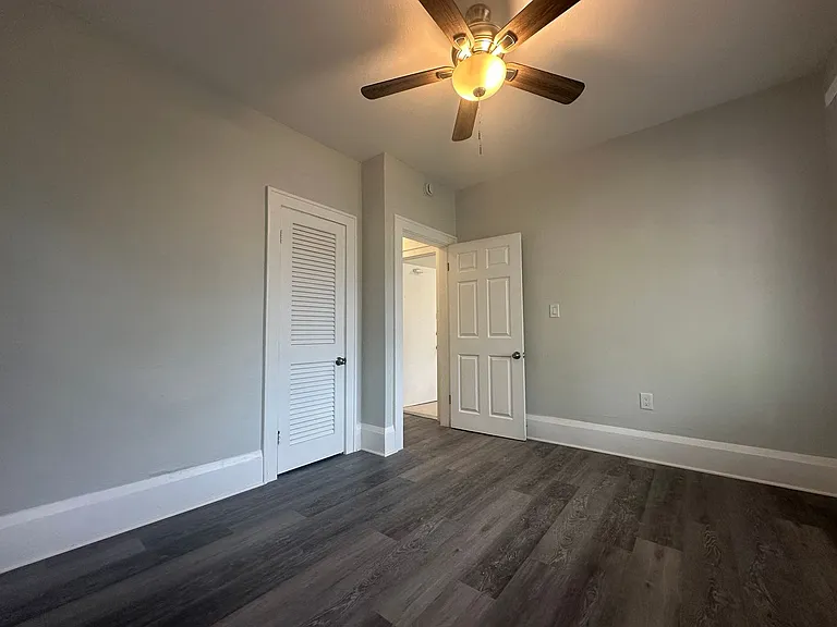 126 E Concord St #A — Photo 13