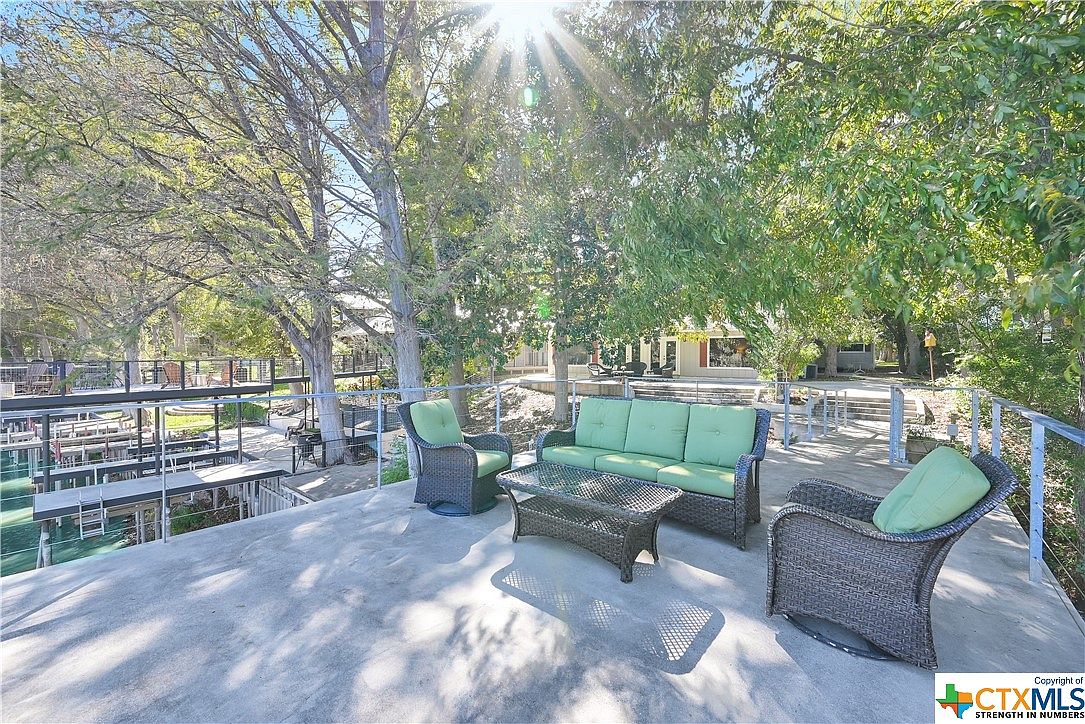 125 Hideaway Ln, Mc Queeney, TX 78123 Zillow