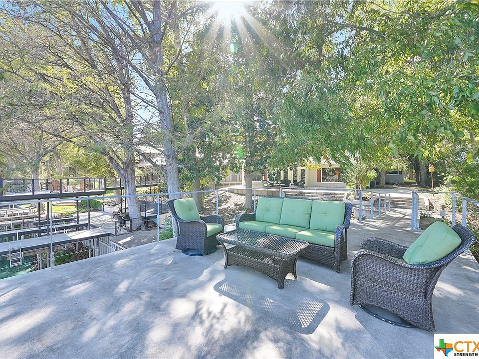 1st image of 125 Hideaway Ln