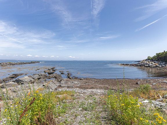 5th image of 25-1 Peabbles Cove Road