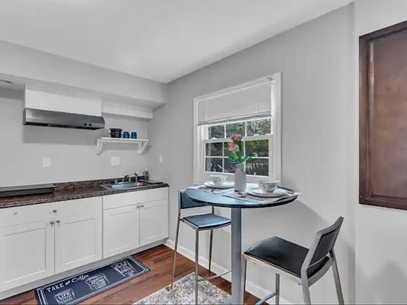 2nd image of 3706 Cordova Pl #Basement