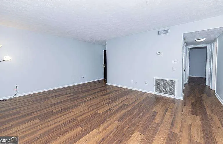 2398 Lawrenceville Hwy #H-U — Photo 14