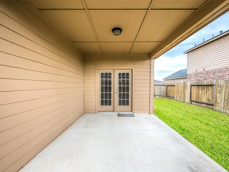 7106 Montclair Peak Ln — Photo 22
