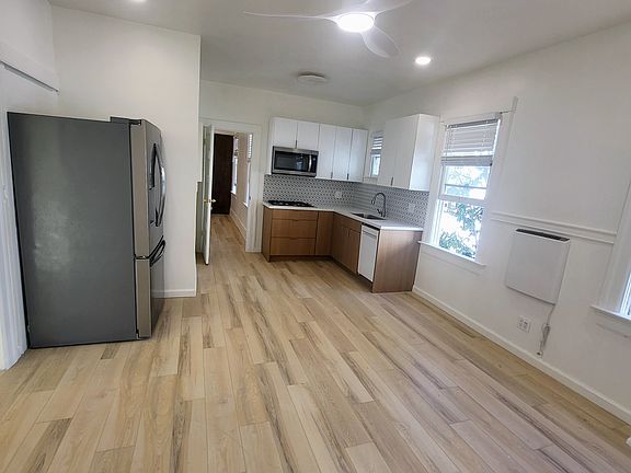 4th image of 2112 Ashby Ave APT C