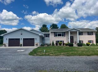 1143 Hillsboro Ln, Claysburg, PA 16625