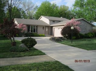 20358 White Bark Dr, Strongsville, OH