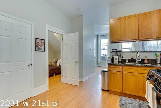 1st image of 2031 W 21st Pl #213