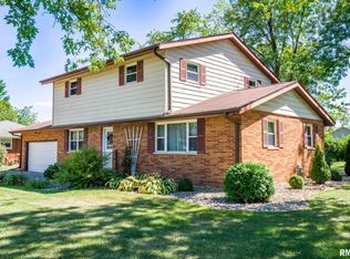 224 E Hazelwood St, Morton, IL