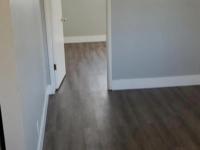 342 Main St — Photo 6