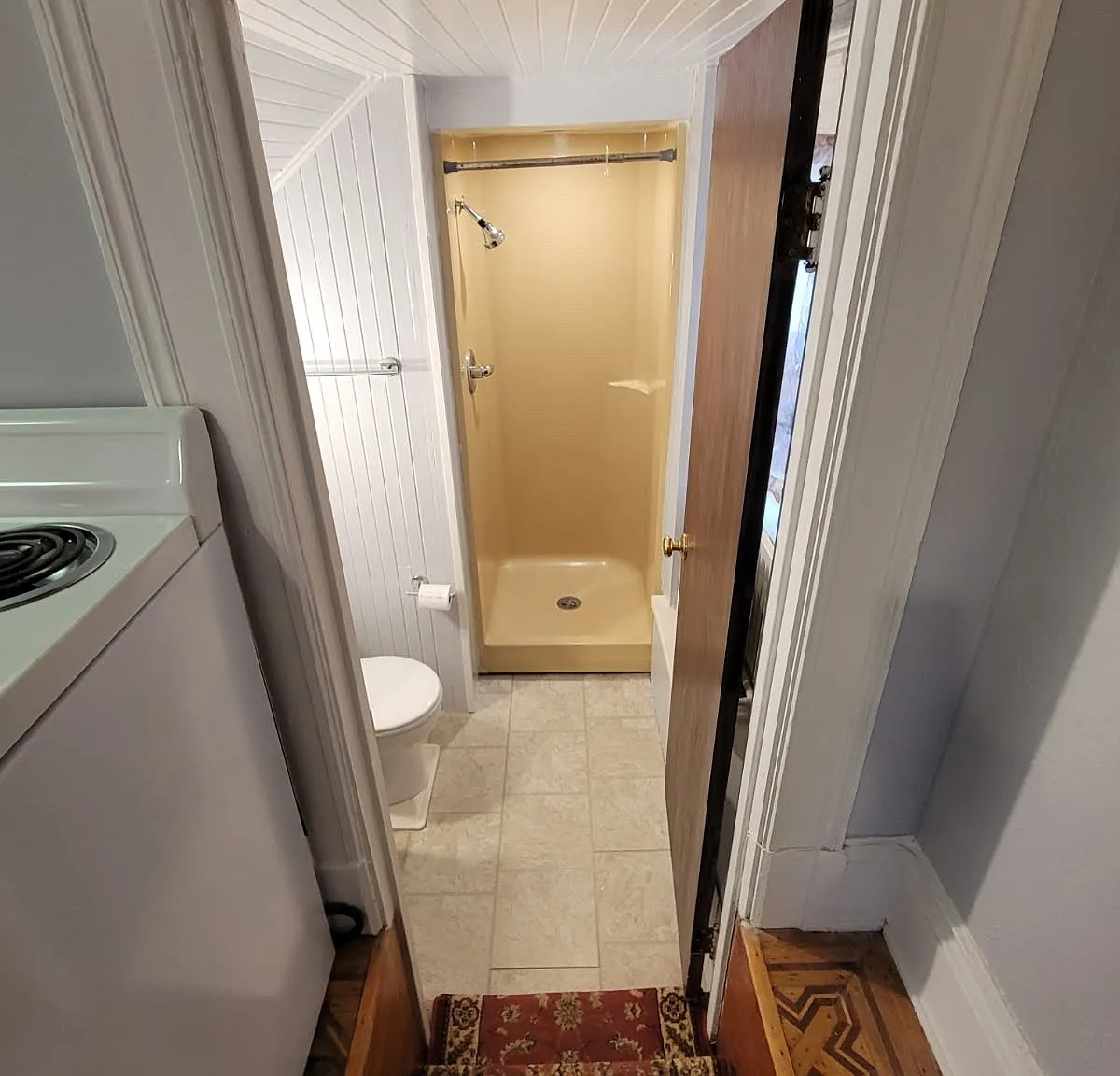 Studio, 500 sqft, $995 — Photo 4