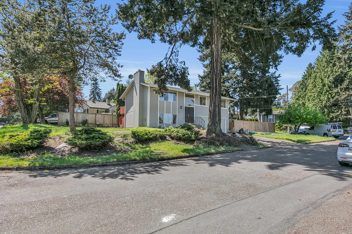 Building Photo - SW 116th Pl