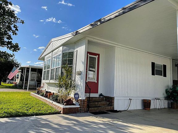 3rd image of 14603 Firestone St #397