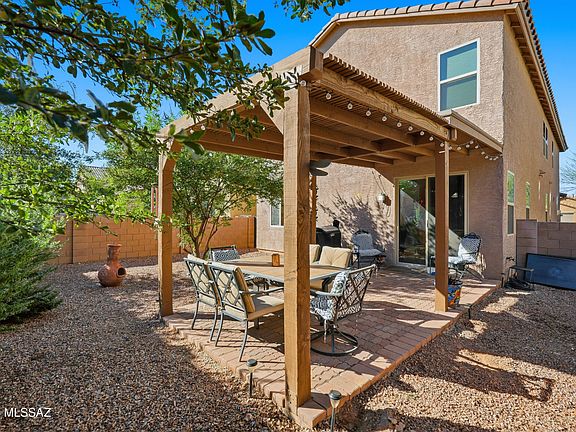 2nd image of 9593 S Trapper Ridge Dr