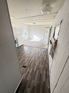 3rd image of 4440 New Walkertown Rd