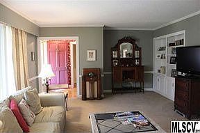 4th image of 445 Tremont Park Dr SE