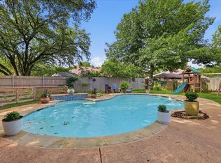 1500 Pickwick Ln, Denton, TX 76209
