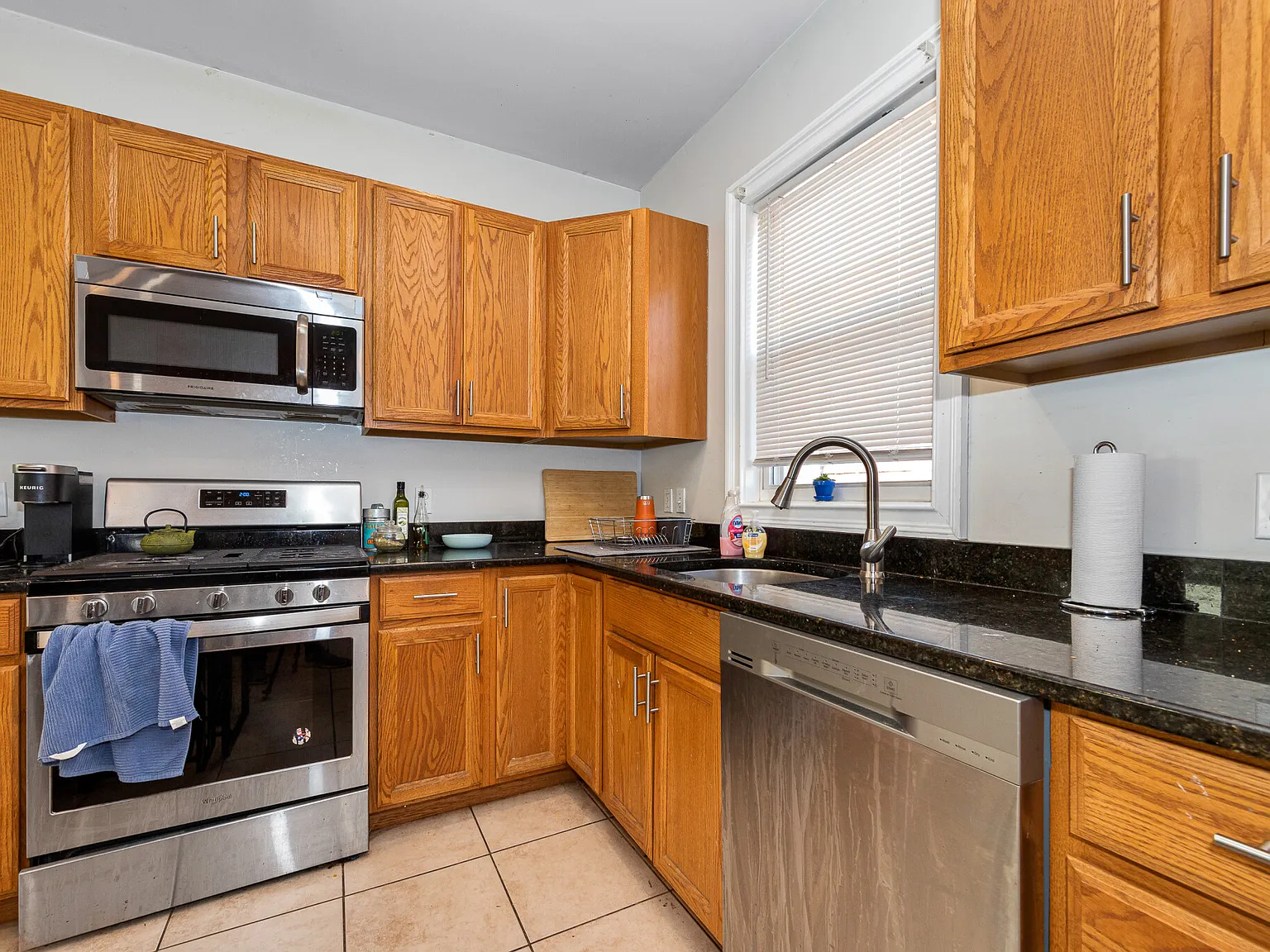 4 bed, $6,700 — Photo 3