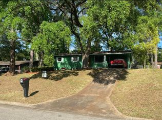 3003 Kevin St, Tallahassee, FL 32301