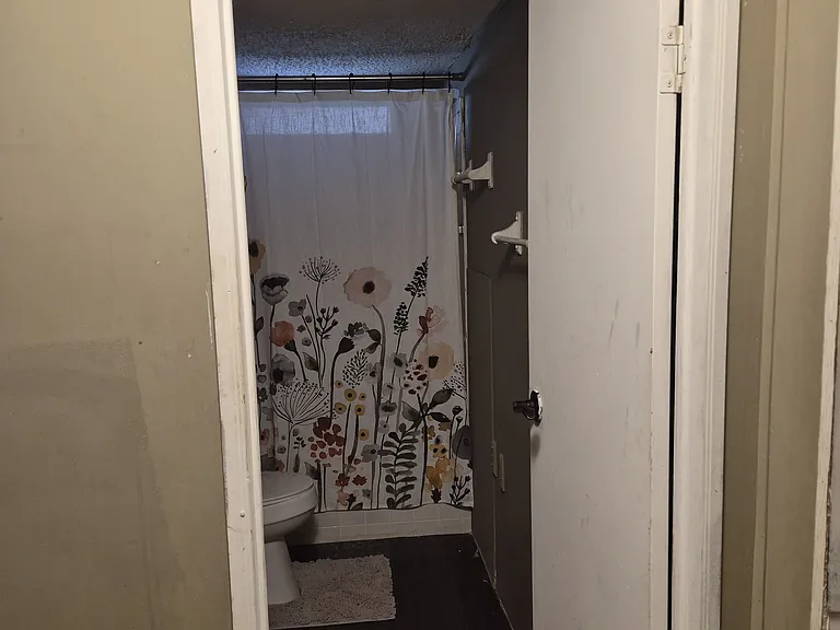 11550 NE 83rd Pl #2 — Photo 12
