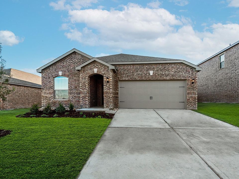 1st image of 1721 Cotton Blossom Ln