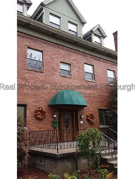 1 bed, 1.0 bath, 640 sqft, $1,350 — Photo 1