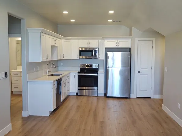 3384 E 2170 S, St George, UT 84790