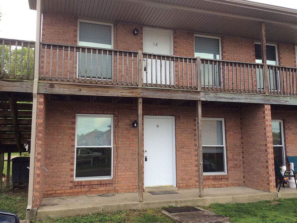 1st image of 266 Elmwood Dr #9