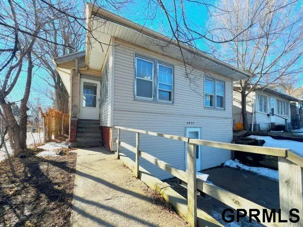 4815 NW Radial Hwy, Omaha, NE 68104