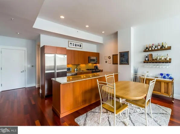 1101 Locust St #2E, Philadelphia, PA 19107