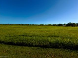 2012 Silk Bay Blvd, Alva, FL 33920