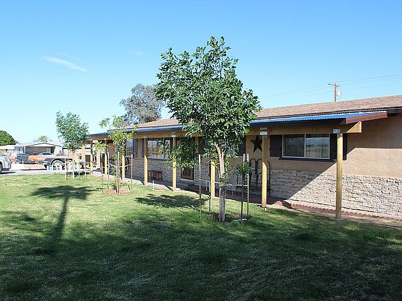 5th image of 36120 E Antelope Dr