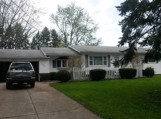 4269 Tapper Rd, Barberton, OH 44203