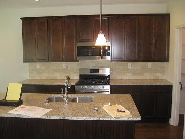 2nd image of 2564 Blackberry Ridge Blvd Lot 171