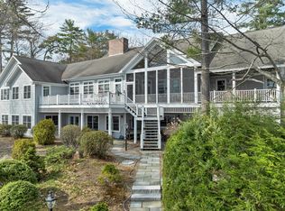 6 Governor Wentworth Highway, Tuftonboro, NH 03816