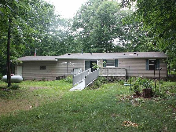 2nd image of W10407 Island Lake Ln