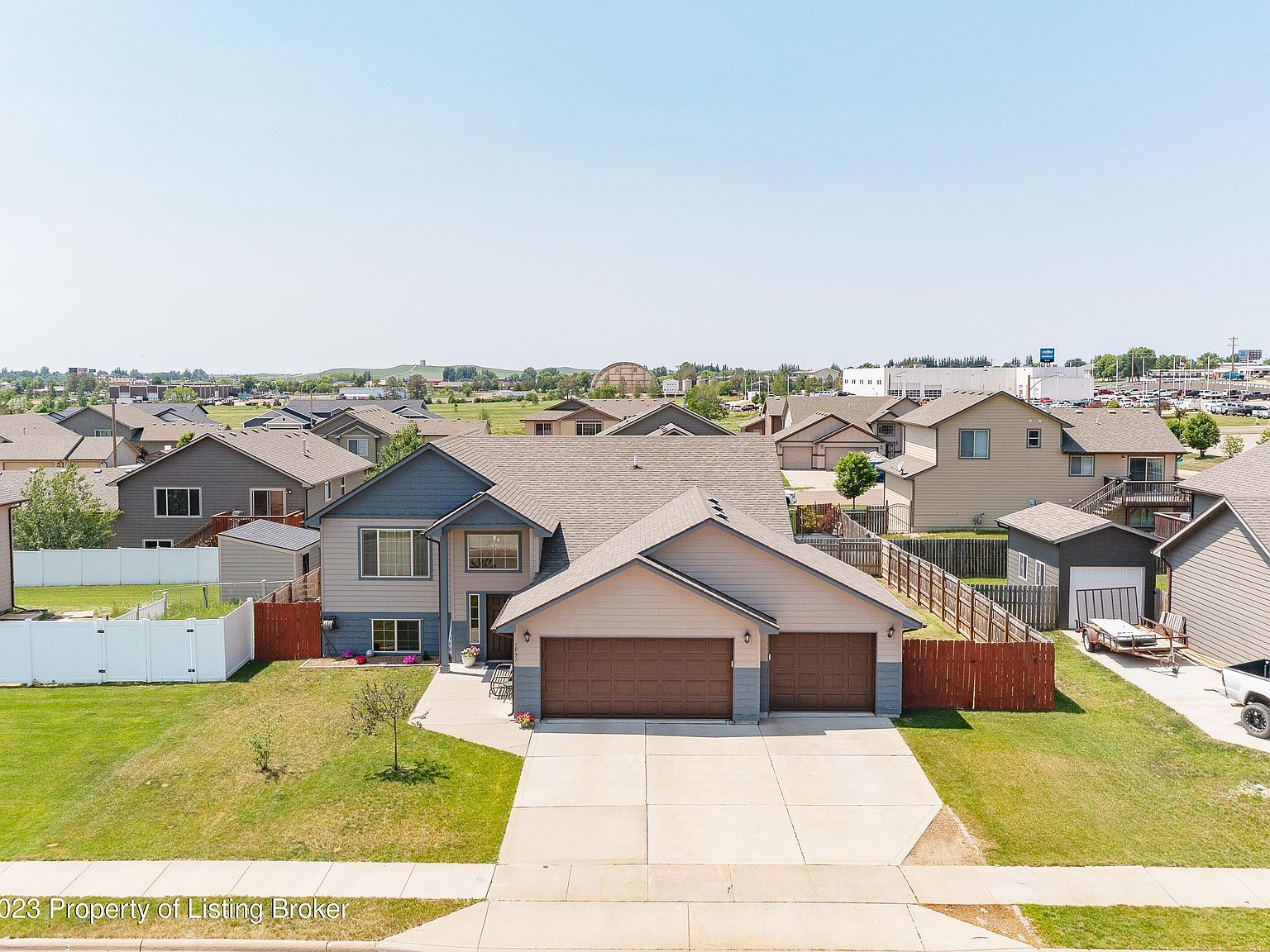 1951 3rd Ave E, Dickinson, ND 58601 MLS 23676 Zillow