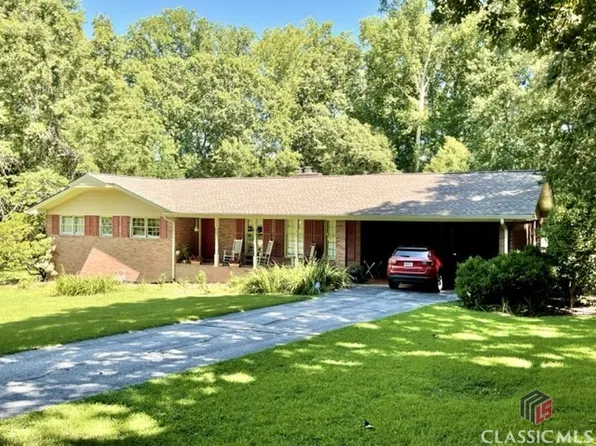 225 Westwood Avenue, Bogart, GA 30622